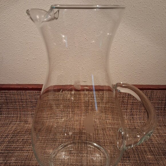 Princess House Heritage Crystal Pitcher 10 in tall, 4 1/2  inches width Etched - Picture 1 of 11
